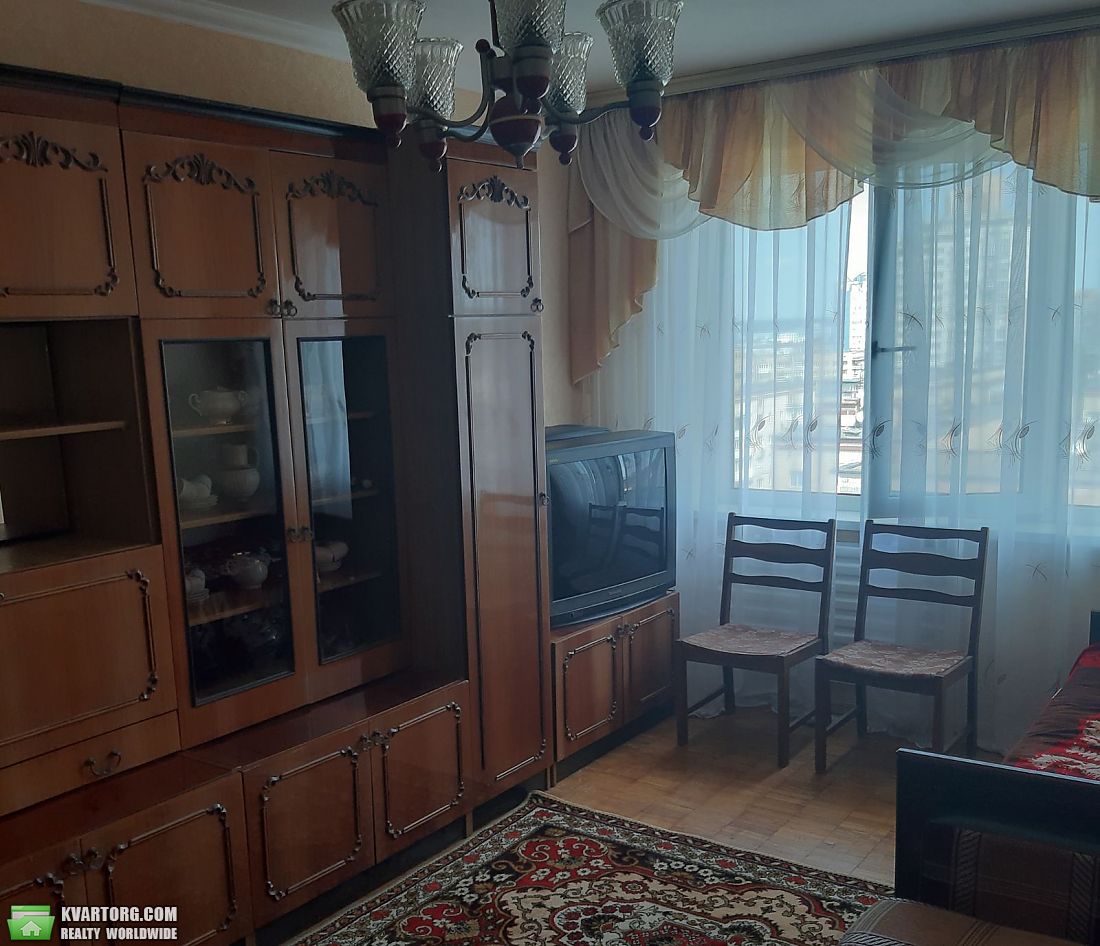 Rent out 1-room apartment. Киев,  Санаторная — photo 7