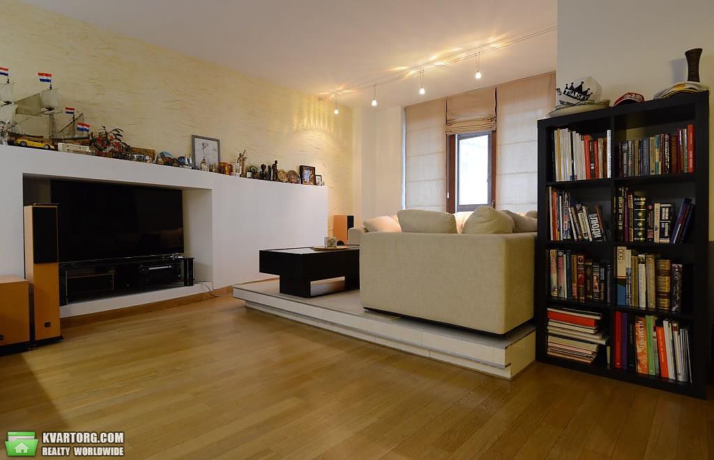Sell 3-room apartment. Киев,  Жилянская — photo 3