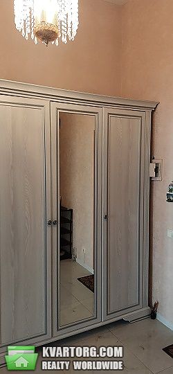 Rent out 1-room apartment. Киев, Харьковское шоссе — photo 9