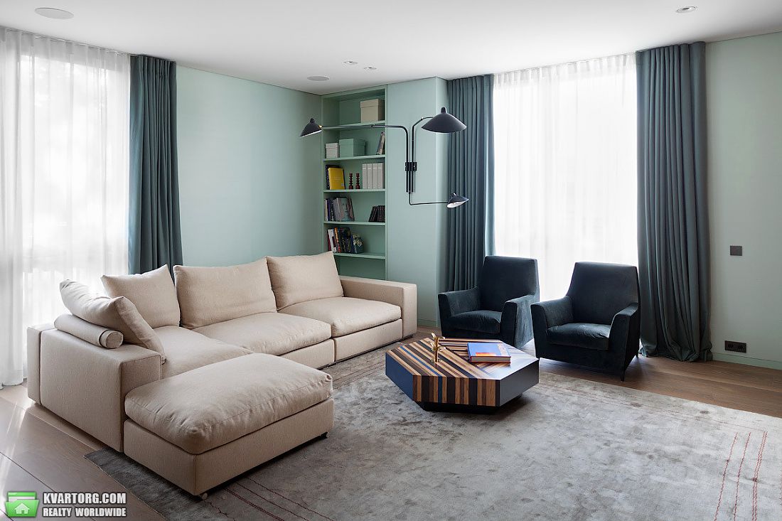 Sell 3-room apartment. Киев,  Щорса — photo 2
