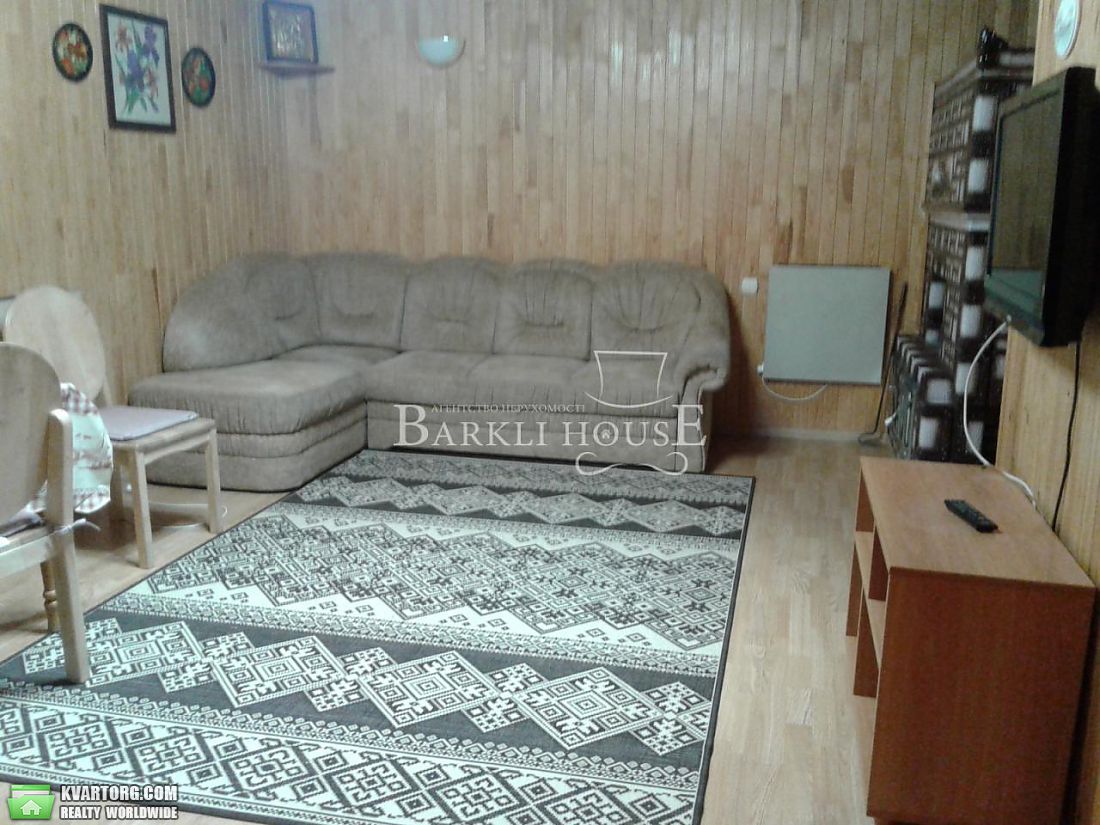 Rent out house. Киев, курортная — photo 1