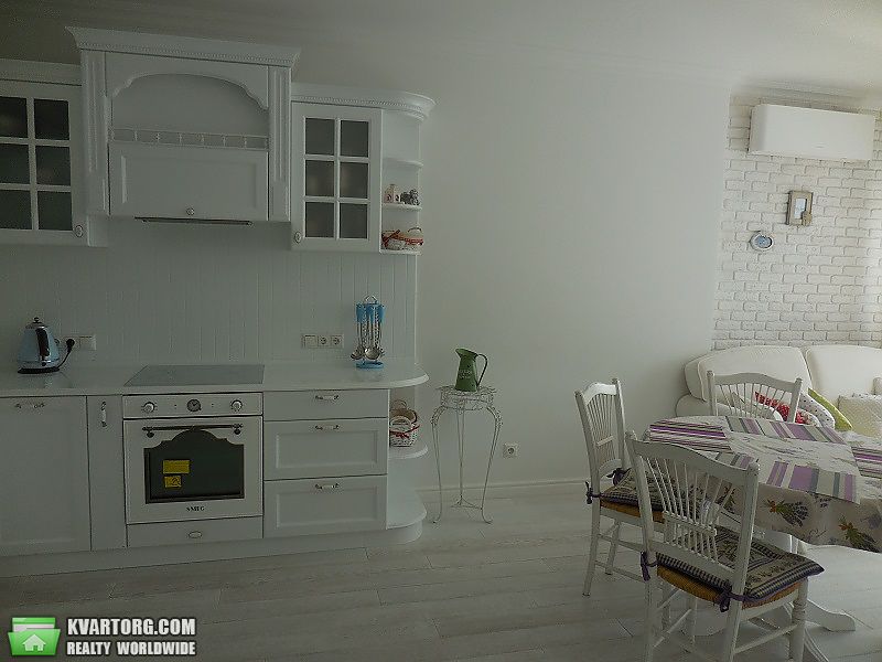 Rent out 2-room apartment. Киев,  40-летия Октября просп — photo 10