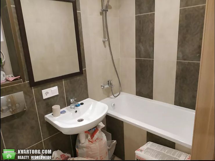 Rent out 2-room apartment. Киев, Г.Сталинграда 15 — photo 2