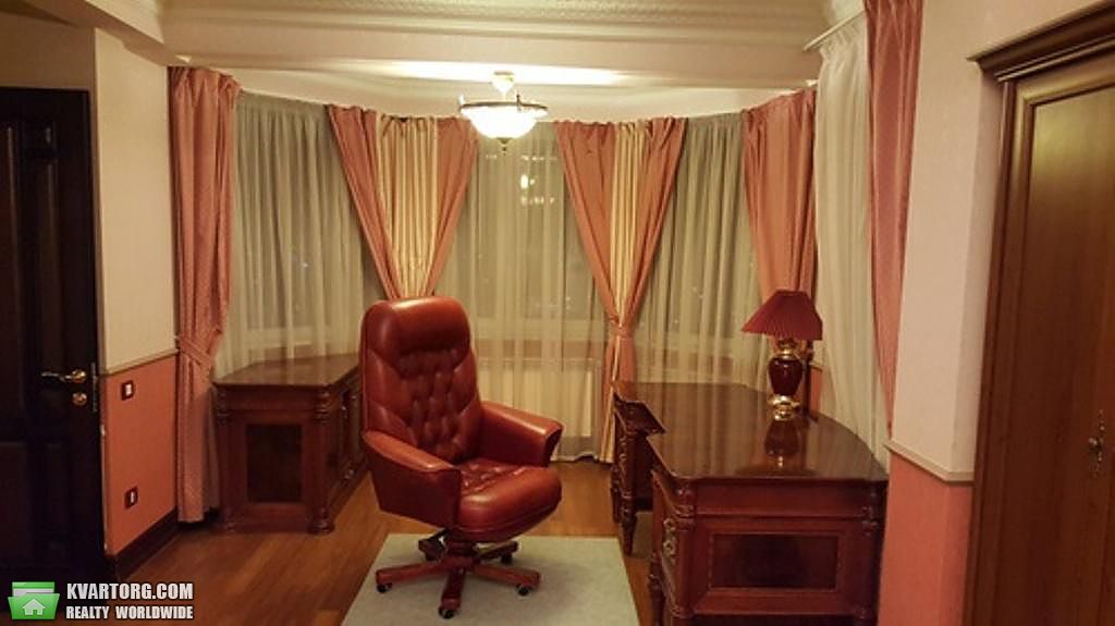 Rent out 3-room apartment. Киев,  Клиническая — photo 7