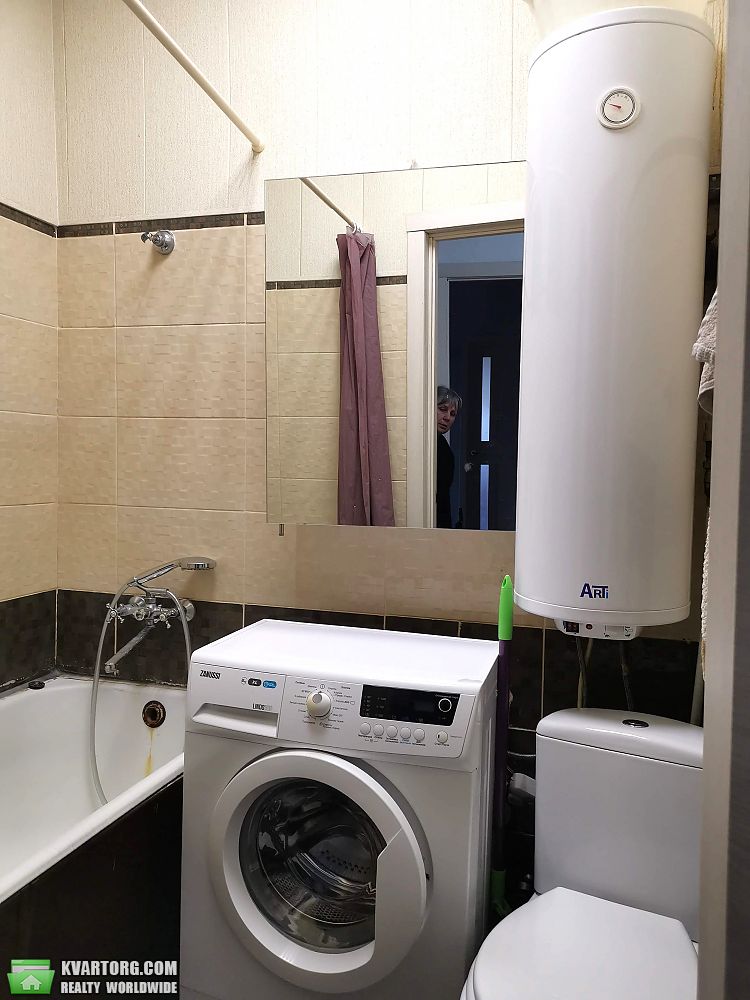Rent out 2-room apartment. Киев, Поліський — photo 10