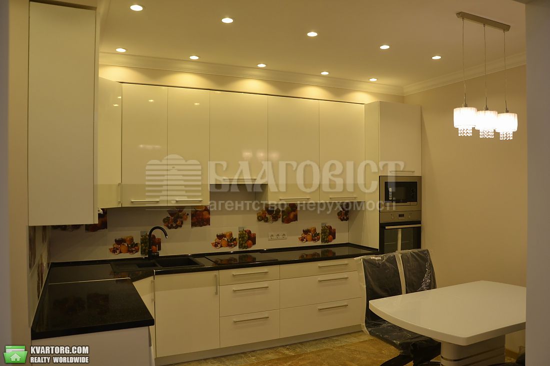 Rent out 3-room apartment. Киев,  Глубочицкая — photo 6