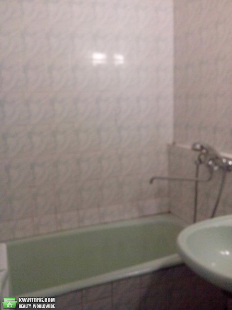 Rent out 1-room apartment. Киев, Жмеринская — photo 6
