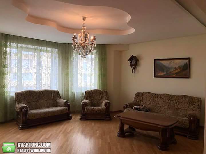 Rent out 3-room apartment. Киев,  Никольско-Слободская — photo 9