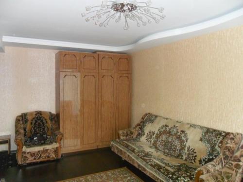 Rent out 1-room apartment. Днепропетровск, Космонавтов — photo 4
