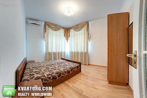 Rent out 5-room apartment. Киев,  бул. Леси Украинки — photo 8