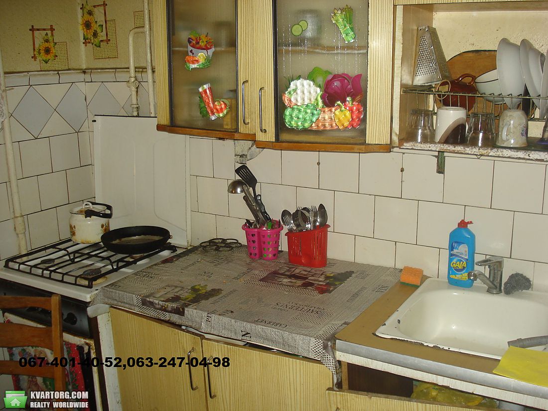 Sell 3-room apartment. Киев,  Радужная — photo 5