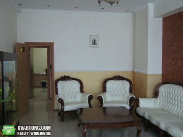 Sell shop. Одесса, Греческая площадь — photo 10