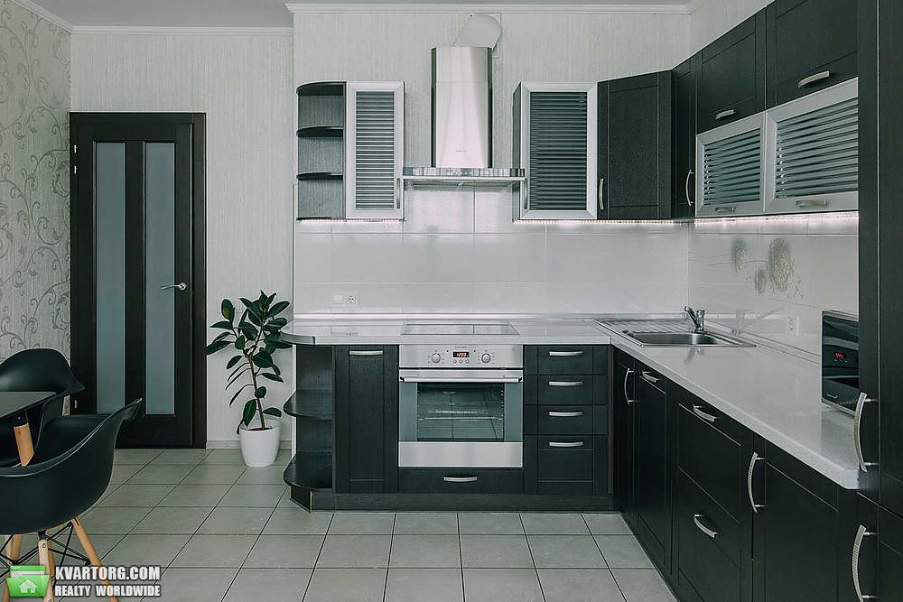 Sell 1-room apartment. Киев, Воскресенская — photo 2