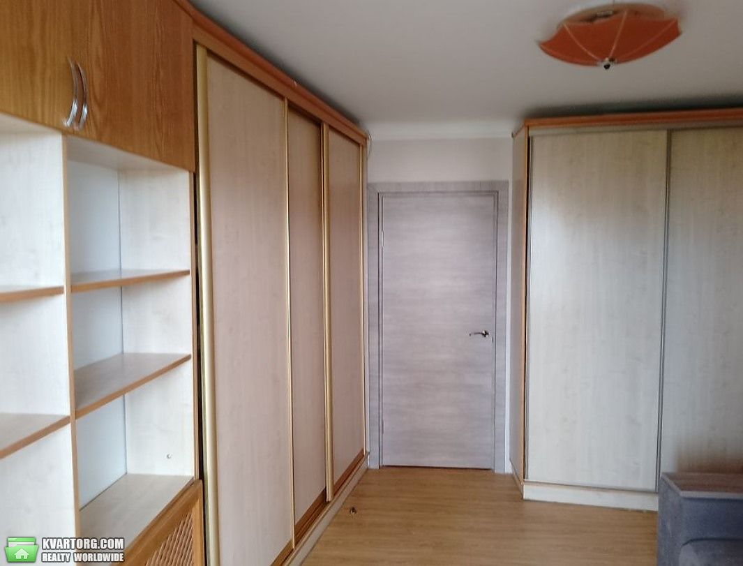 Rent out 2-room apartment. Киев, Русановский бульвар — photo 7