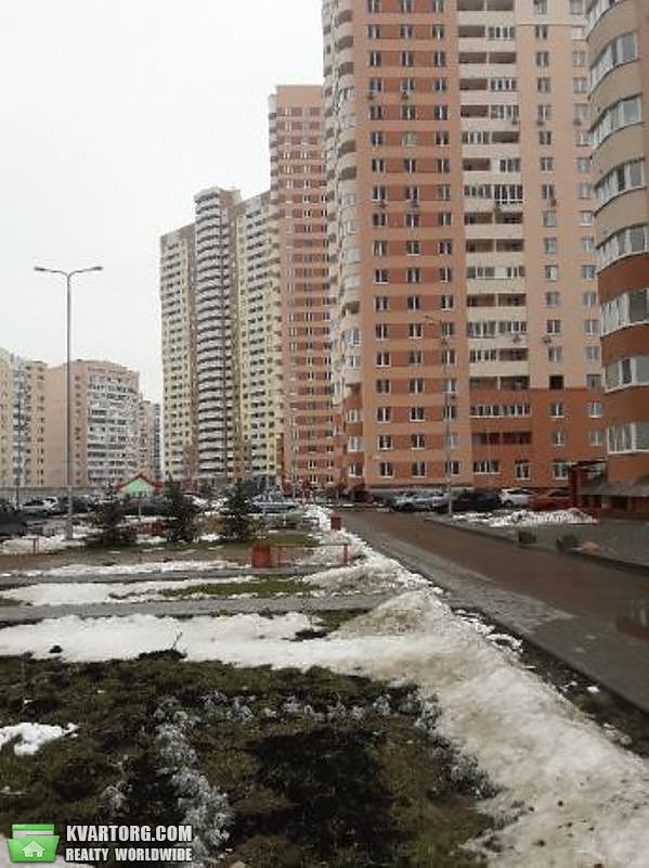 Sell 2-room apartment. Киев,  Крушельницкой — photo 1