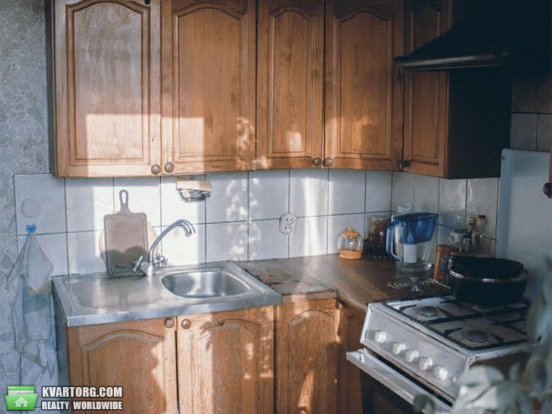 Sell 1-room apartment. Киев,  Зодчих — photo 6