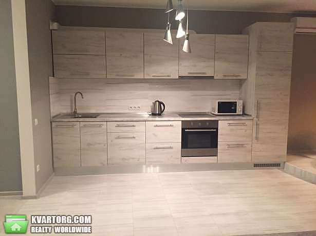 Rent out 2-room apartment. Киев, Драгоманова — photo 1