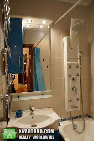 Rent out 2-room apartment. Киев,  Большая Васильковская — photo 4