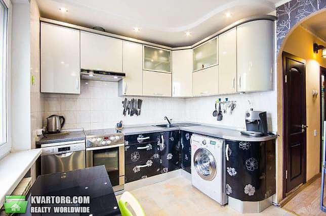 Sell 3-room apartment. Киев,  Ревуцкого — photo 5