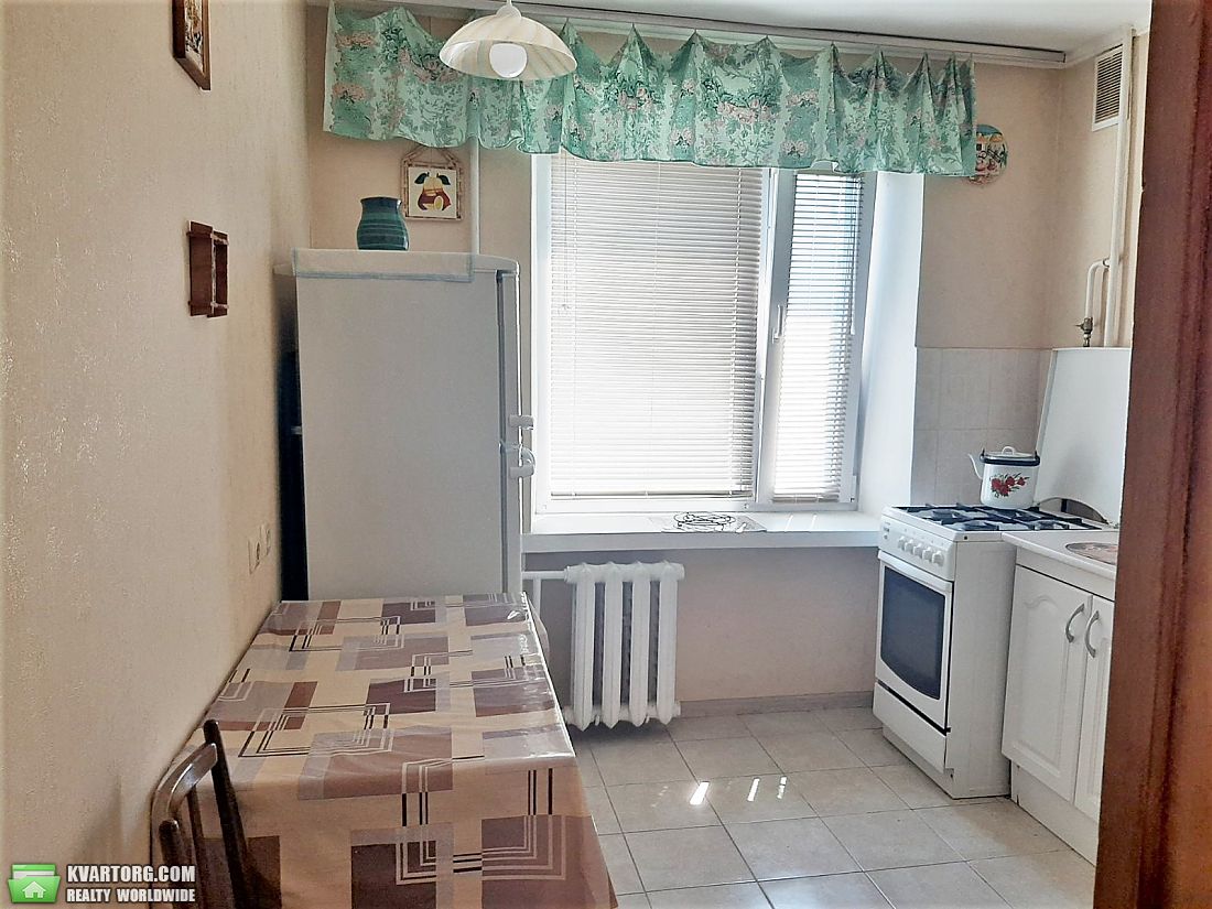 Rent out 1-room apartment. Киев, Теремковская — photo 7