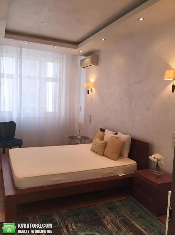Rent out 3-room apartment. Киев,  Антоновича — photo 6
