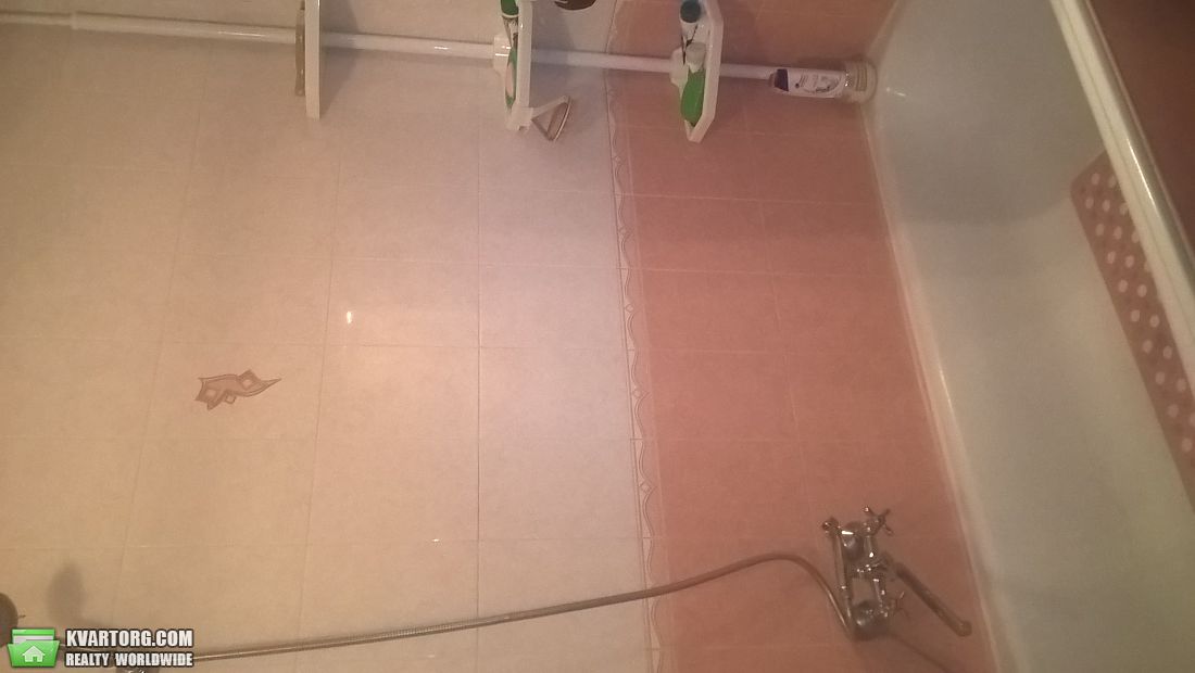 Sell 2-room apartment. Киев,  Хмельницкая — photo 8