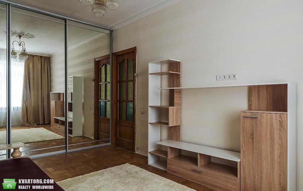 Rent out 2-room apartment. Киев, Первомайского Леонида — photo 3