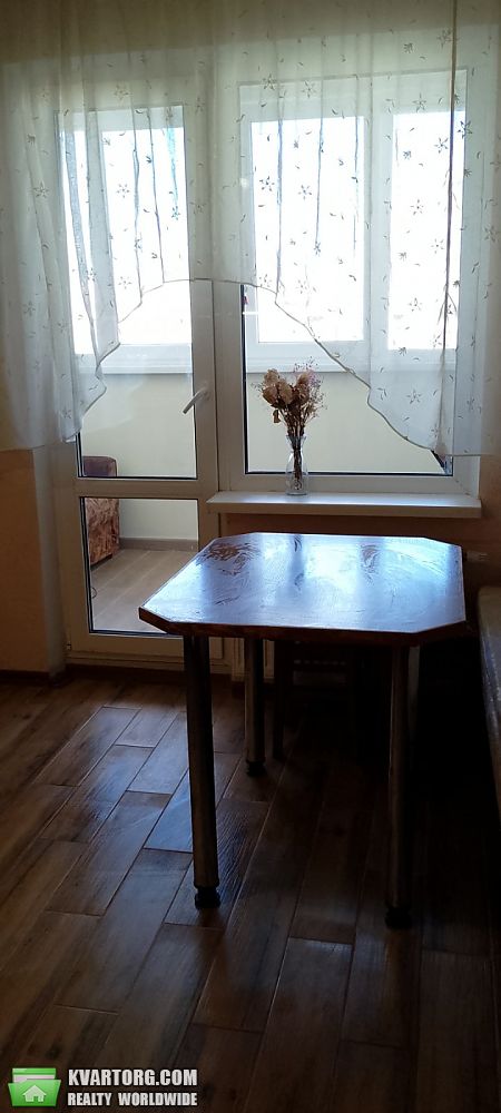 Rent out 1-room apartment. Киев, Ревуцького — photo 4