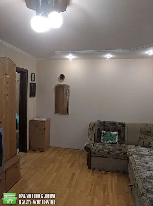 Rent out 2-room apartment. Львов,  Вернадского бул — photo 2