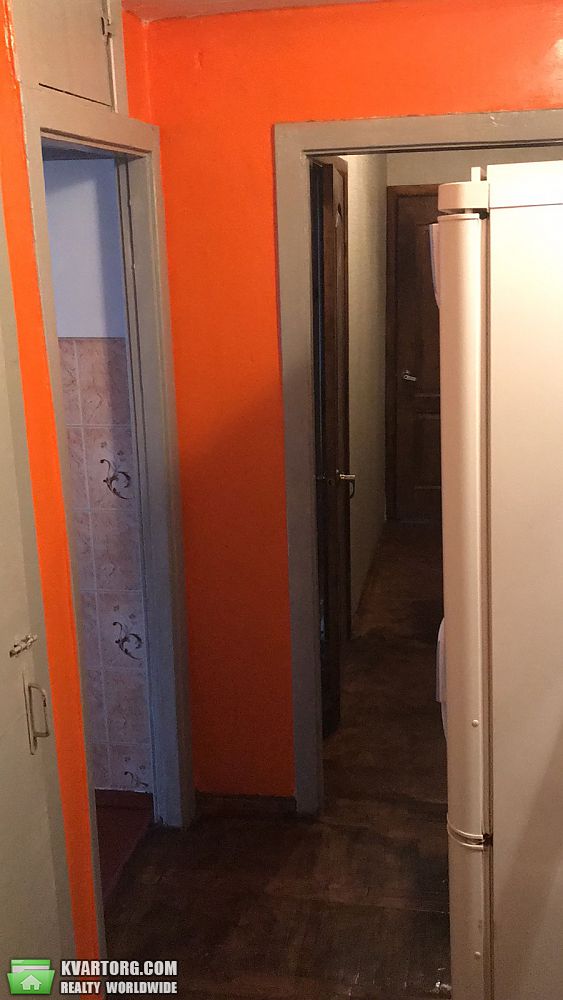 Rent out 2-room apartment. Киев,  Братиславская — photo 2