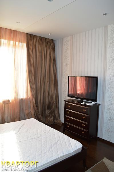 Sell 2-room apartment. Киев,  Оболонская наб — photo 3