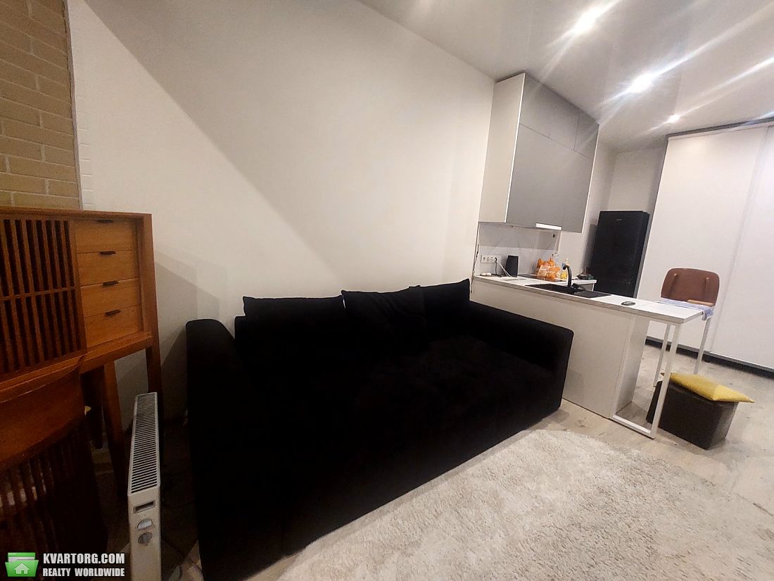 Rent out 1-room apartment. Киев, Залізничная — photo 6