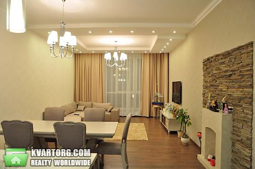 Rent out 4-room apartment. Одесса, Успенская — photo 1
