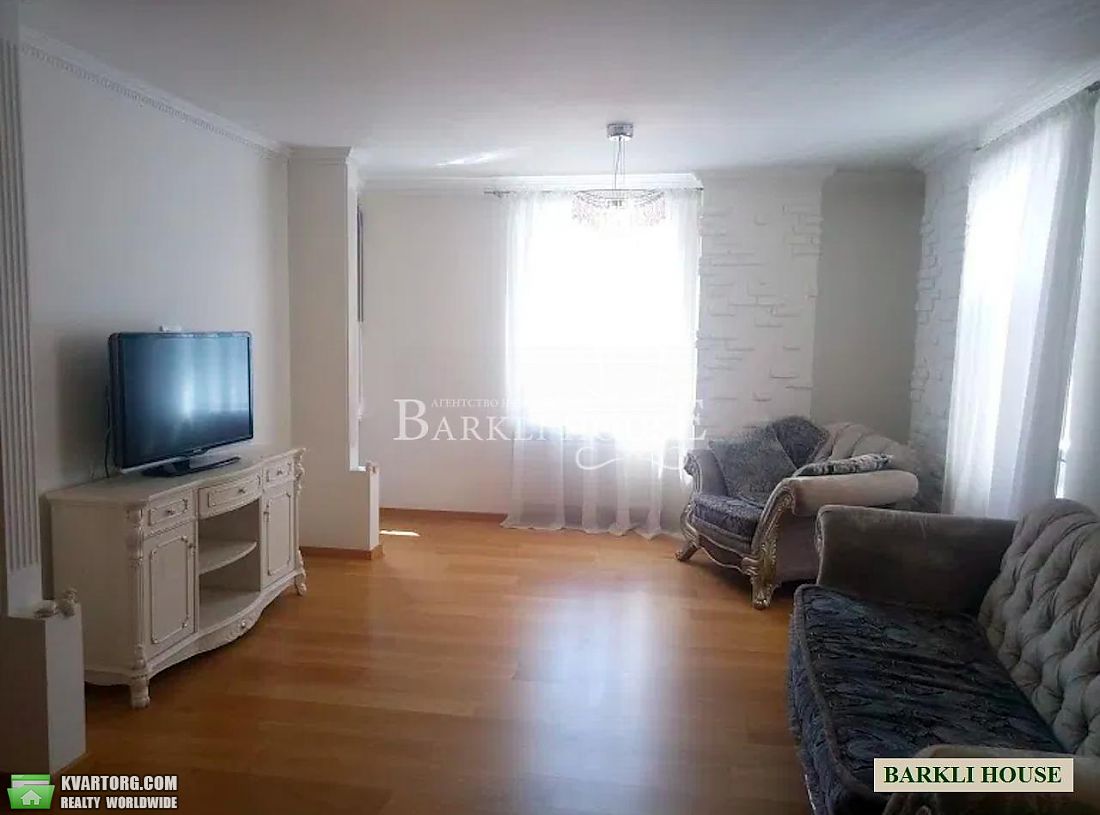 Rent out 3-room apartment. Киев,  Дружбы Народов бул — photo 1