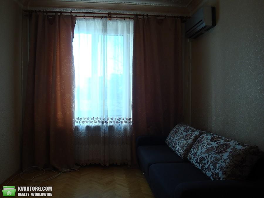 Rent out 2-room apartment. Киев,  Пугачева — photo 2