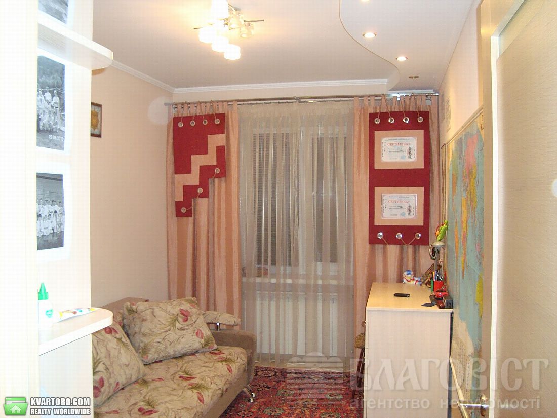 Sell 2-room apartment. Киев, Свободы пр — photo 4