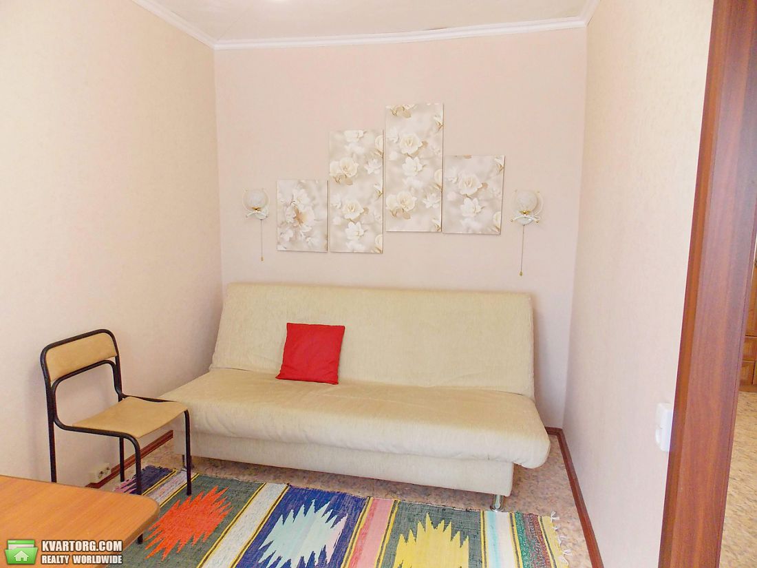 Rent out 2-room apartment. Днепропетровск, Вокзальная — photo 2
