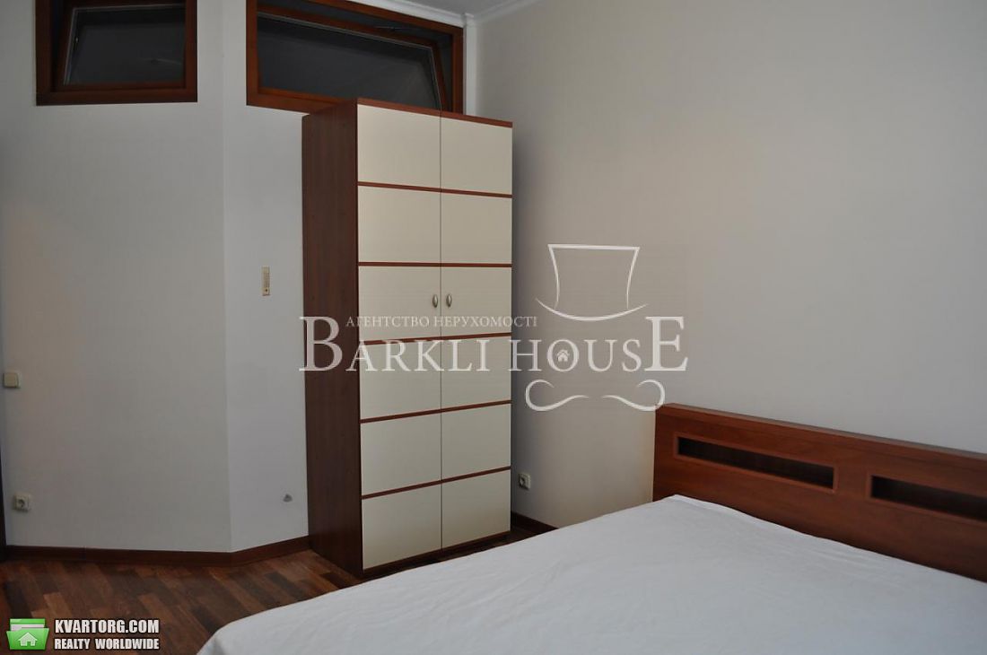 Rent out 4-room apartment. Киев,  Саксаганского — photo 4