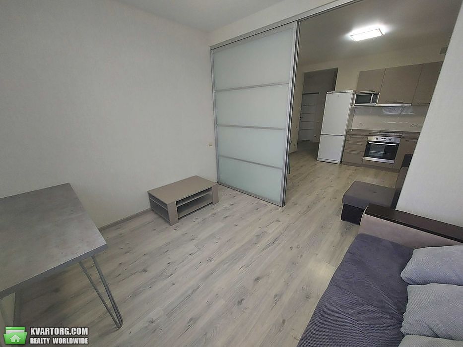 Rent out 2-room apartment. Киев,  Теремковская — photo 3
