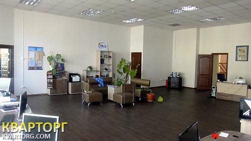 Rent out shop. Киев, Жилянская — photo 1