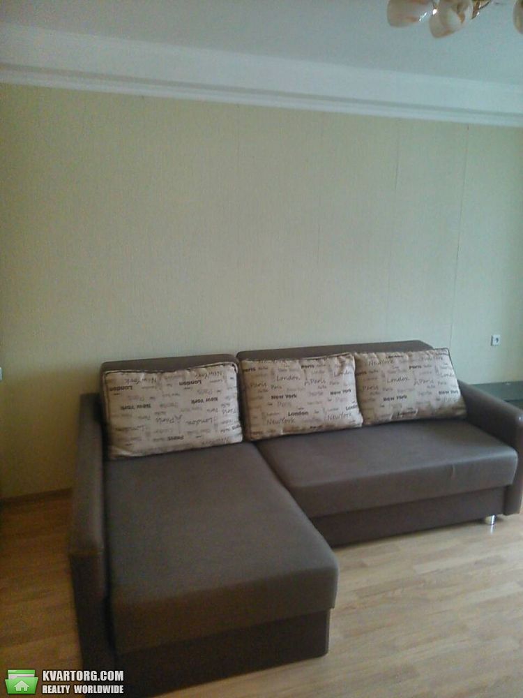 Rent out 1-room apartment. Киев,  Ромена Роллана бул — photo 3