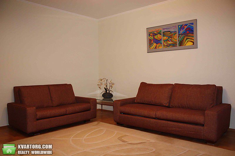 Rent out 3-room apartment. Киев,  Леси Украинки бул — photo 2