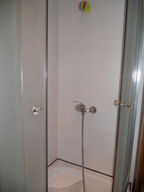 Rent out 2-room apartment. Днепропетровск, проспект Гагарина — photo 3