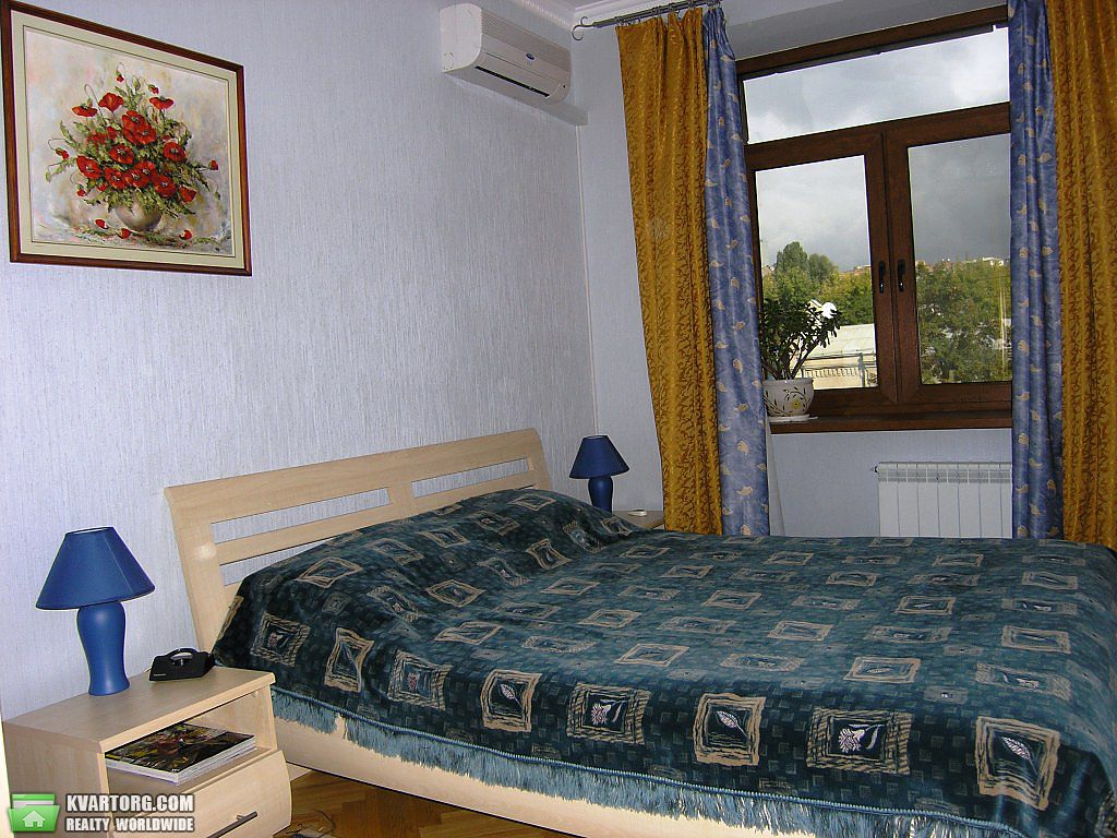 Rent out 2-room apartment. Киев,  Большая Васильковская — photo 8