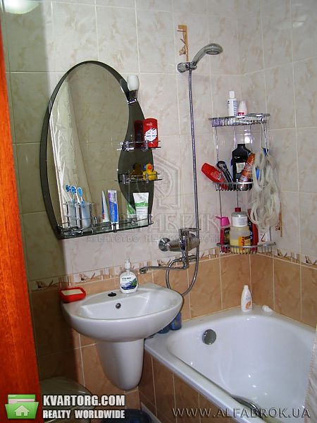 Sell 3-room apartment. Киев, ольцова бульв — photo 9