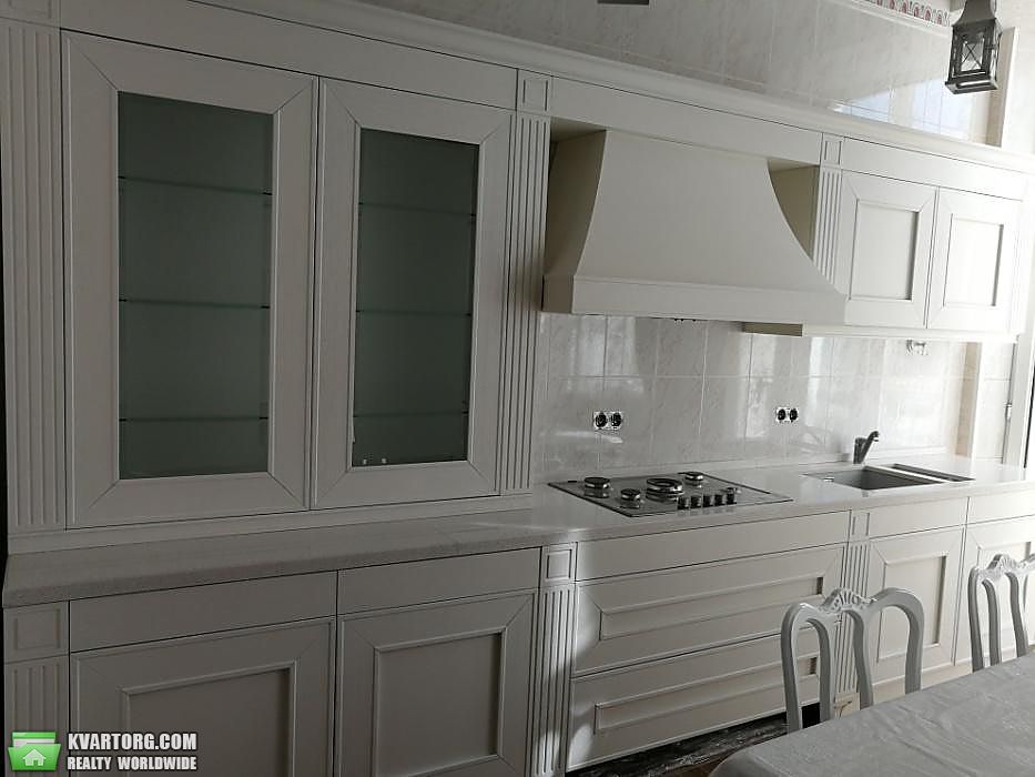 Rent out 2-room apartment. Киев,  Лютеранская — photo 4
