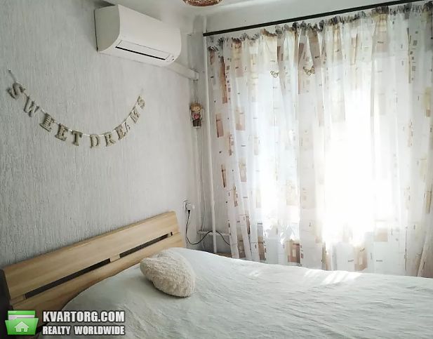 Rent out 2-room apartment. Киев,  Ольжича — photo 3