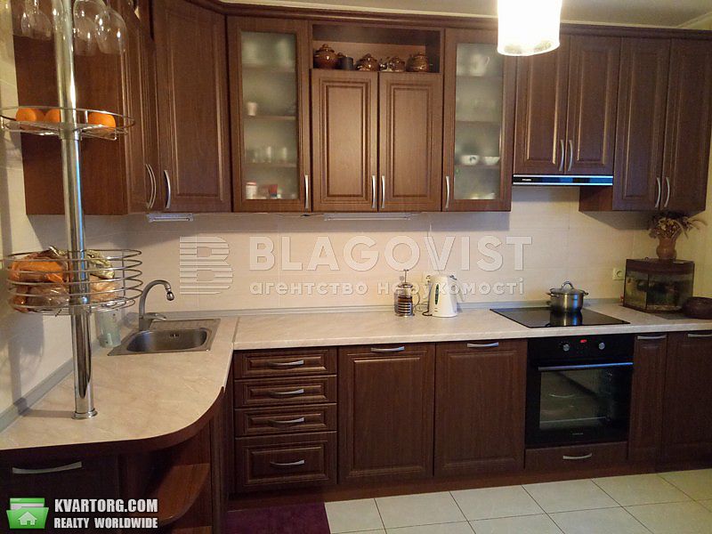 Sell 2-room apartment. Киев,  Гарматная — photo 3