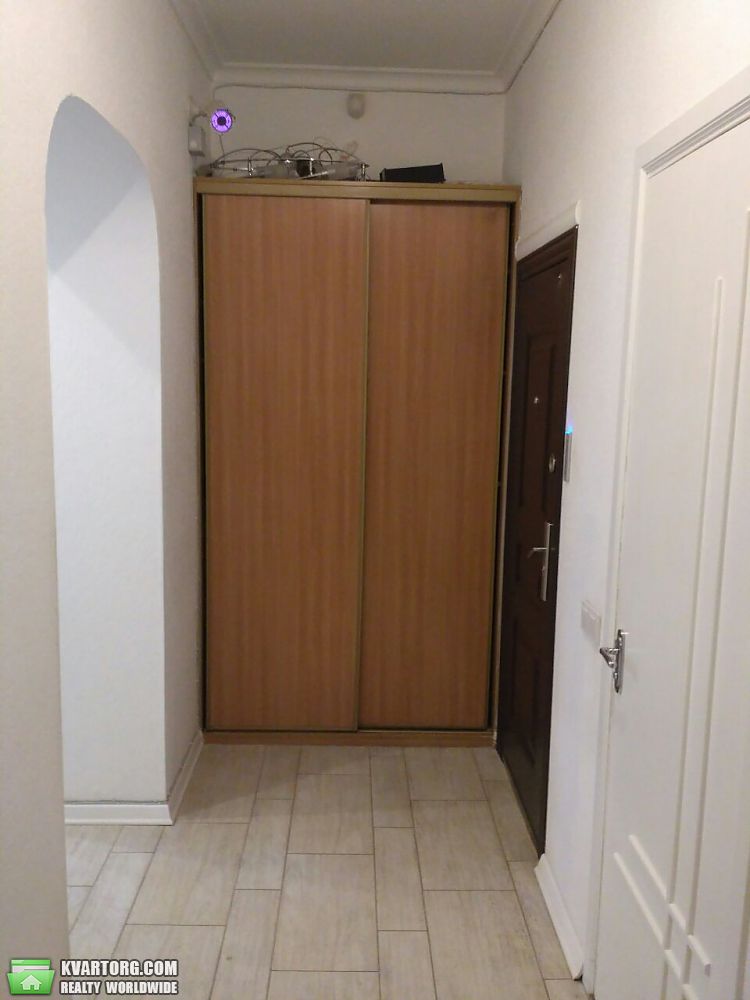 Sell office. Киев,  Владимирская — photo 2