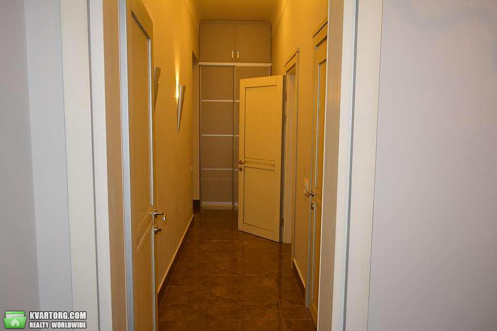 Rent out 4-room apartment. Киев,  Институтская — photo 8